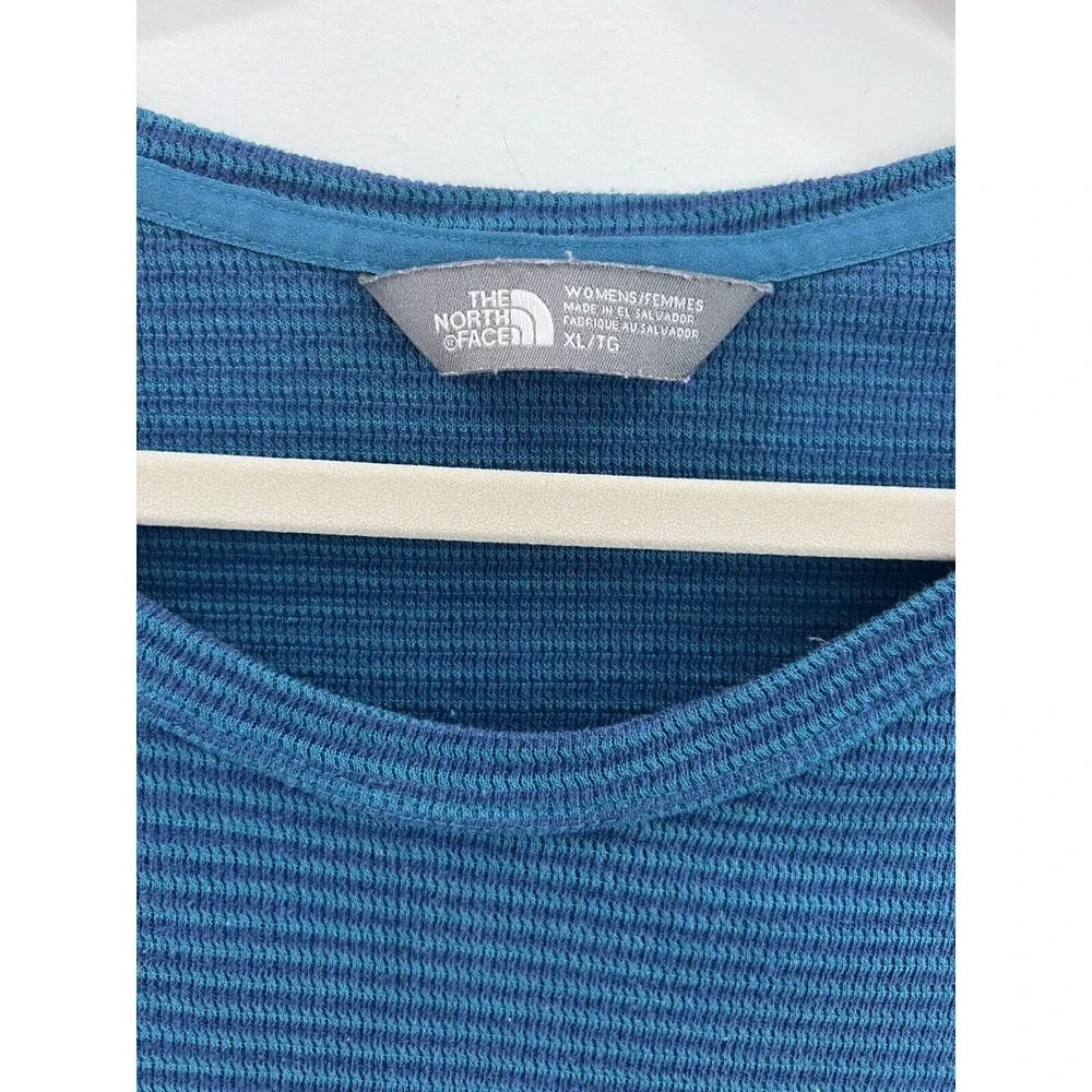 The North Face Top Long Sleeve Blue Strip Activewear Women Size‎ XL
